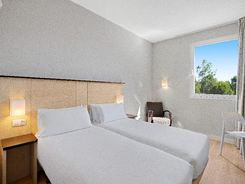 B&B HOTEL Madrid Pinar de Las Rozas image