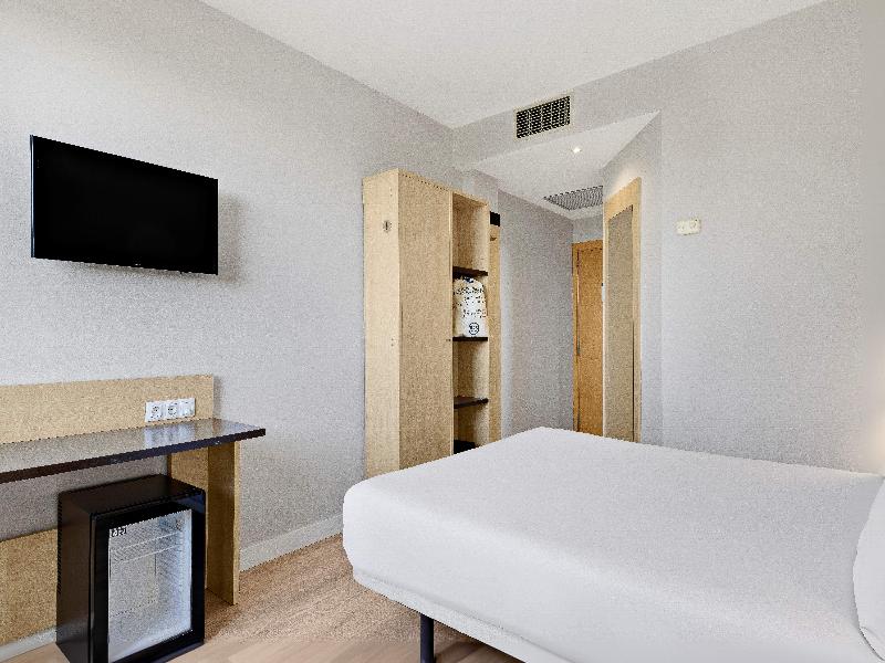B&B HOTEL Madrid Pinar de Las Rozas image