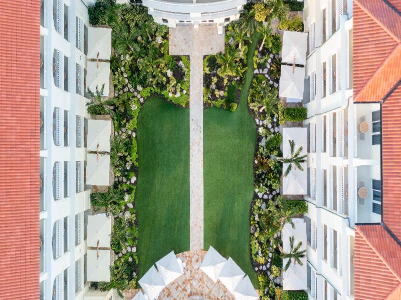Eau Resort & Spa image