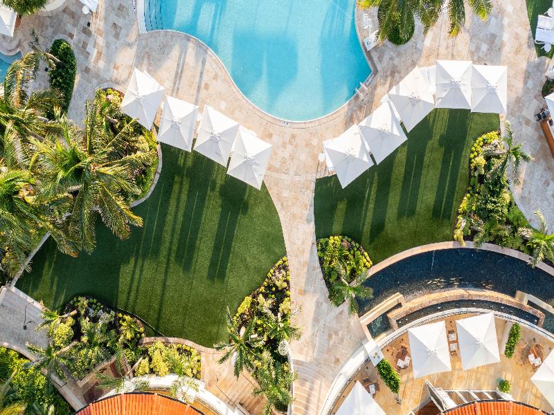 Eau Resort & Spa image