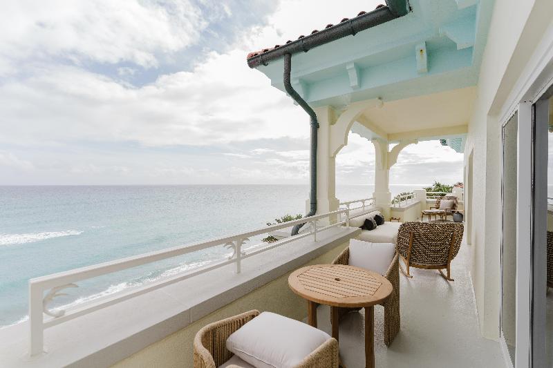 Eau Resort & Spa image