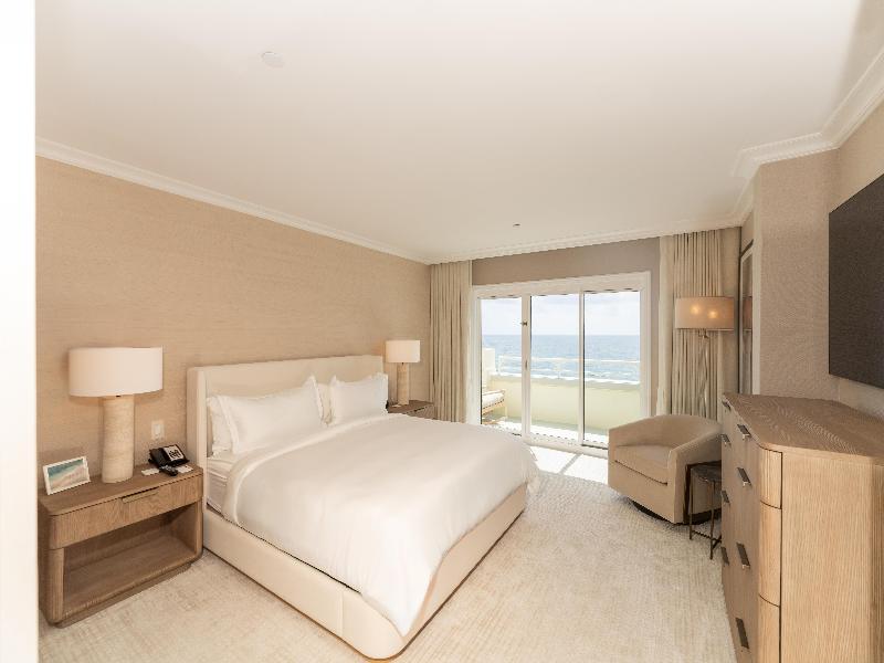 Eau Resort & Spa image