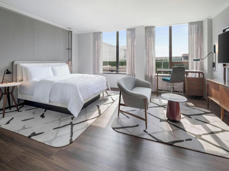 Le Méridien Washington, D.C., The Madison