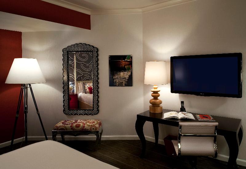 Stay in style at Kimpton Hotel Monaco Seattle