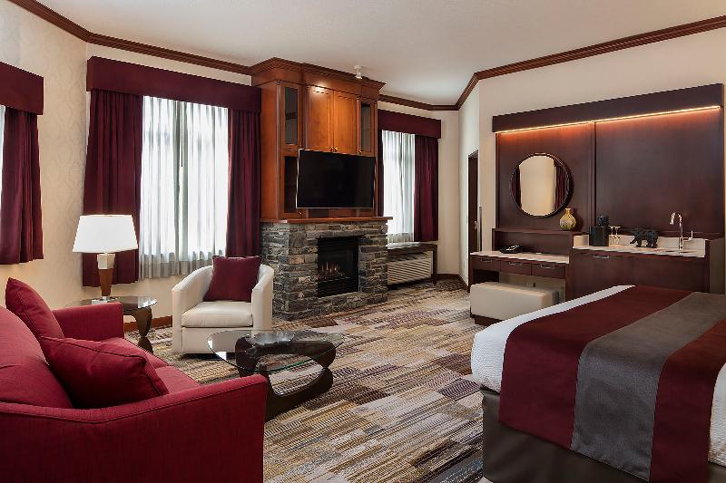 Stay in style at Royal Canadian Lodge