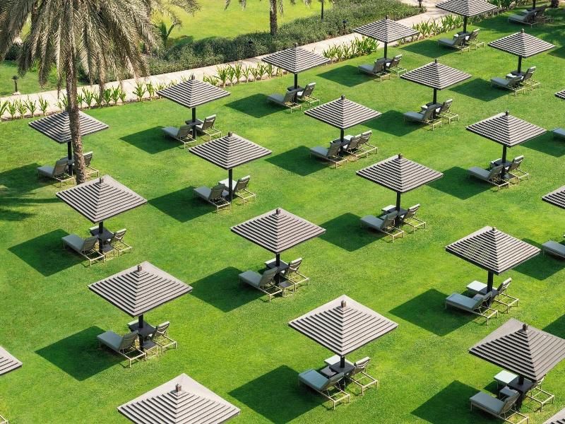 Le Royal Meridien Beach Resort and Spa image