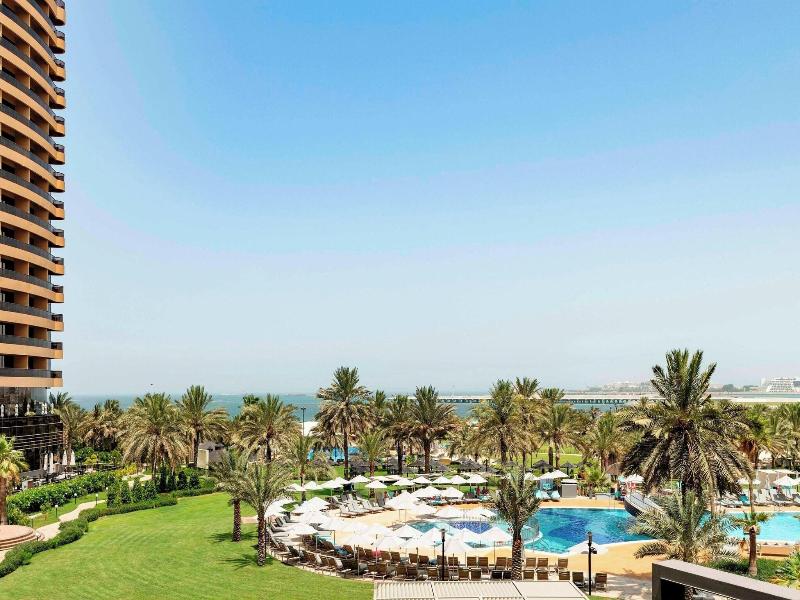 Le Royal Meridien Beach Resort and Spa image