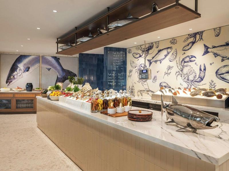 Le Royal Meridien Beach Resort and Spa image