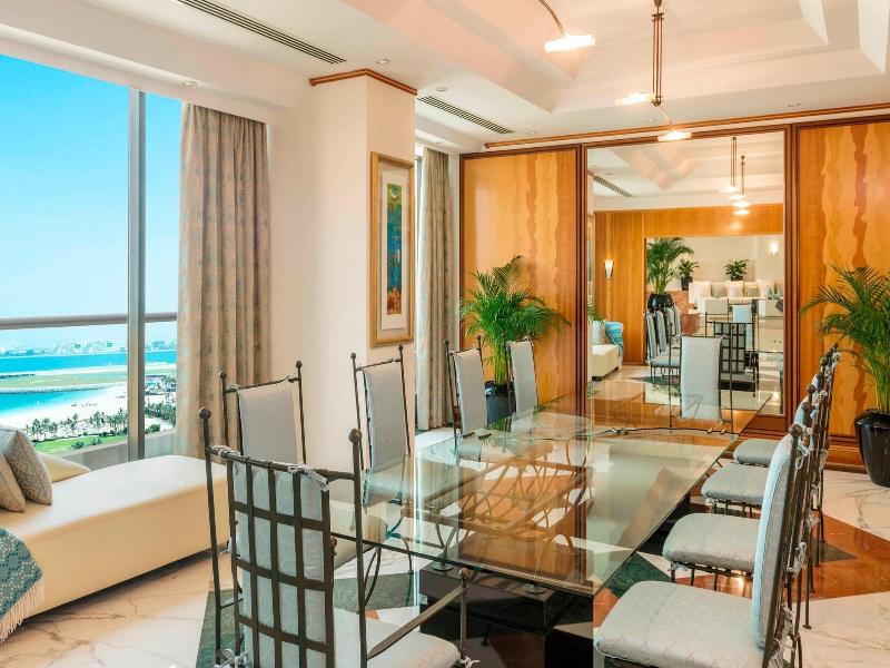 Le Royal Meridien Beach Resort and Spa image