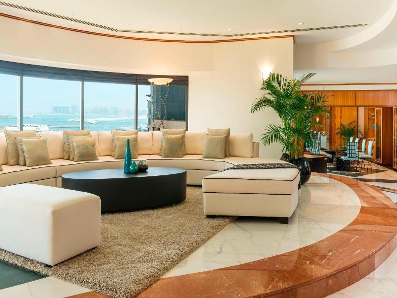 Le Royal Meridien Beach Resort and Spa image