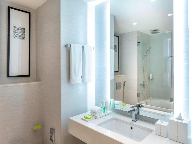 Le Royal Meridien Beach Resort and Spa image