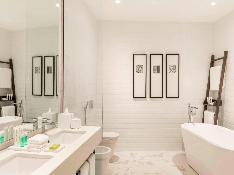 Le Royal Meridien Beach Resort and Spa image