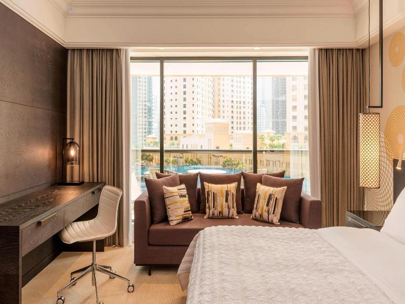 Le Royal Meridien Beach Resort and Spa image