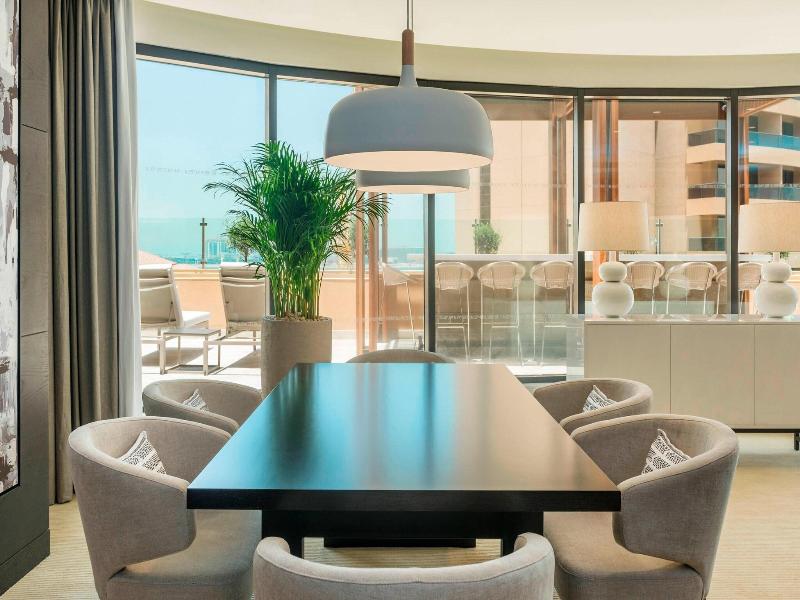 Le Royal Meridien Beach Resort and Spa image