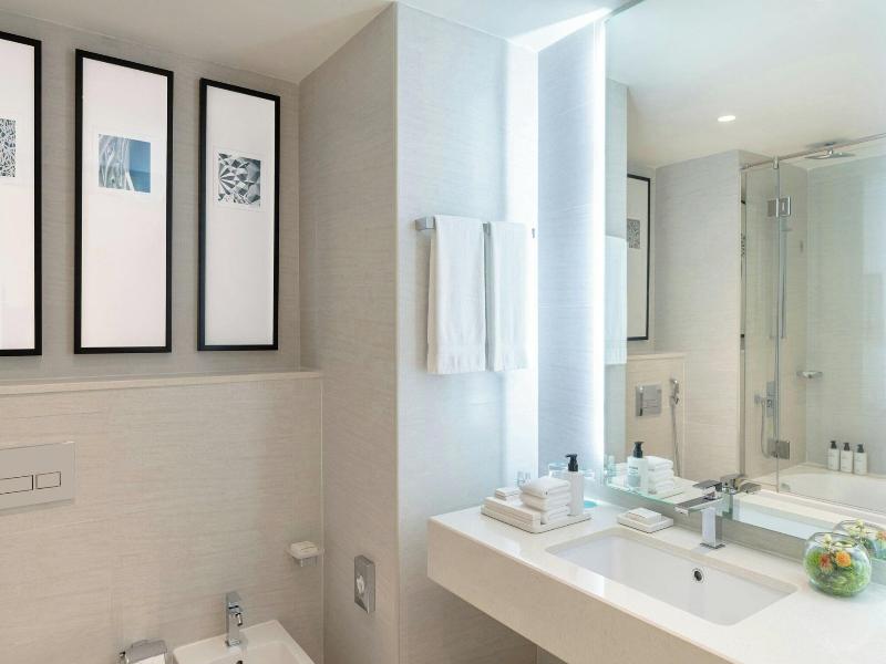 Le Royal Meridien Beach Resort and Spa image