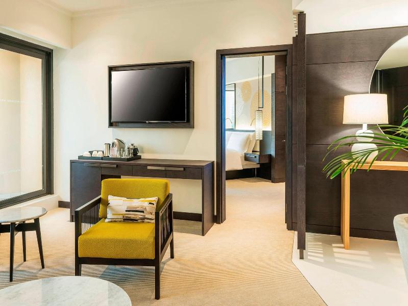 Le Royal Meridien Beach Resort and Spa image