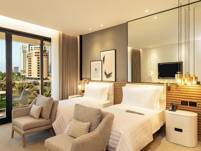 Le Royal Meridien Beach Resort and Spa image
