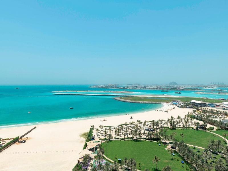 Le Royal Meridien Beach Resort and Spa image
