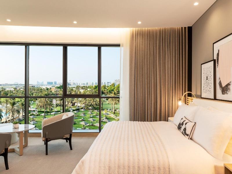 Le Royal Meridien Beach Resort and Spa image