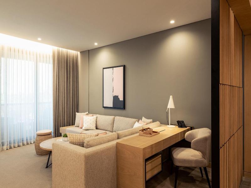 Le Royal Meridien Beach Resort and Spa image