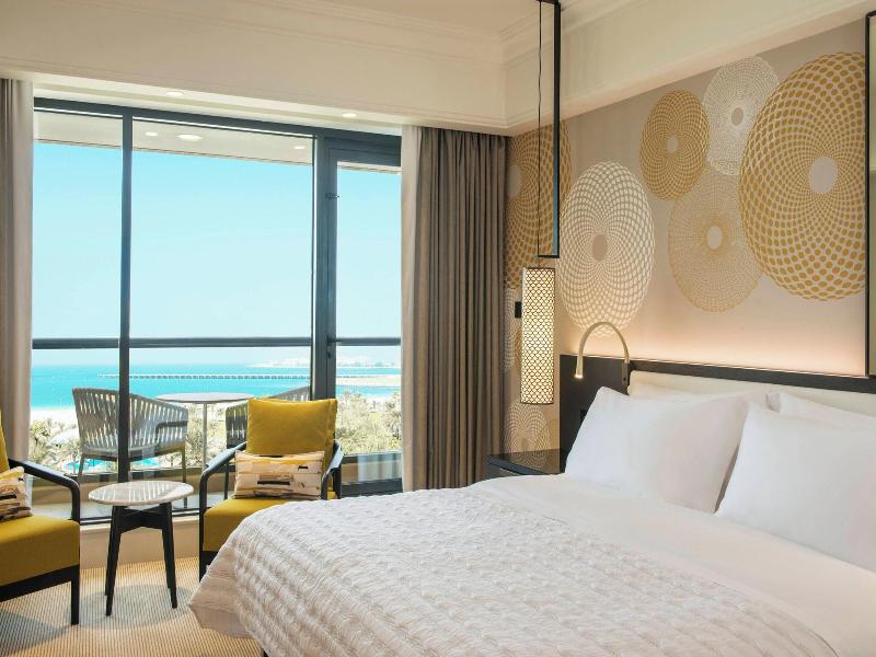 Le Royal Meridien Beach Resort and Spa image