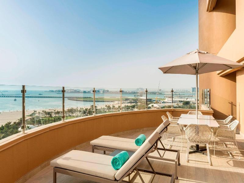 Le Royal Meridien Beach Resort and Spa image