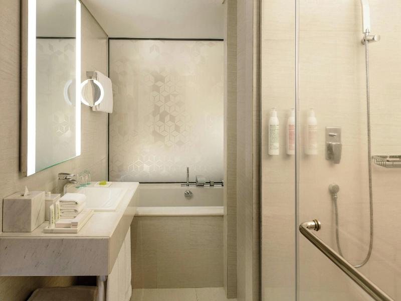 Le Royal Meridien Beach Resort and Spa image