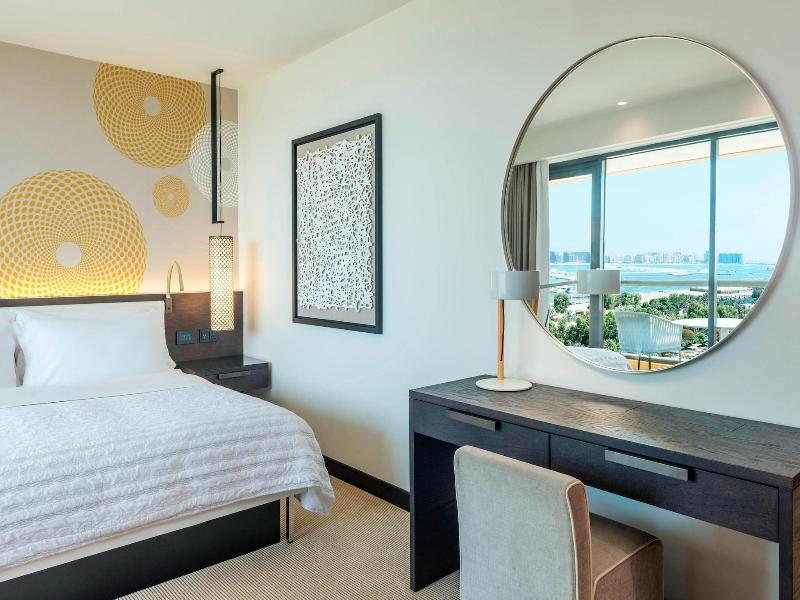 Le Royal Meridien Beach Resort and Spa image