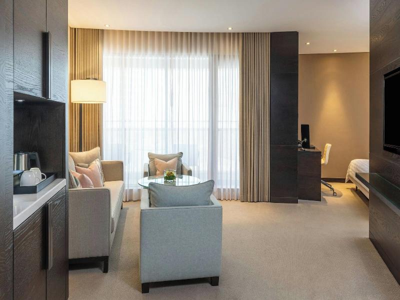 Le Royal Meridien Beach Resort and Spa image
