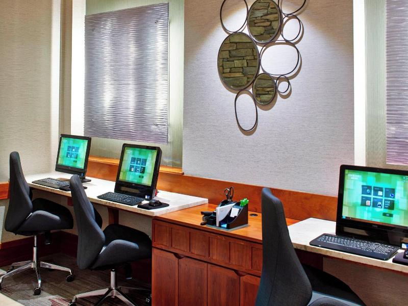Courtyard By Marriott - Brighton image