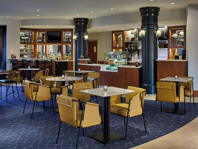 Courtyard By Marriott - Brighton image