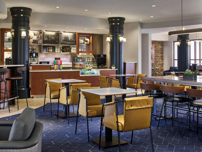 Courtyard By Marriott - Brighton image