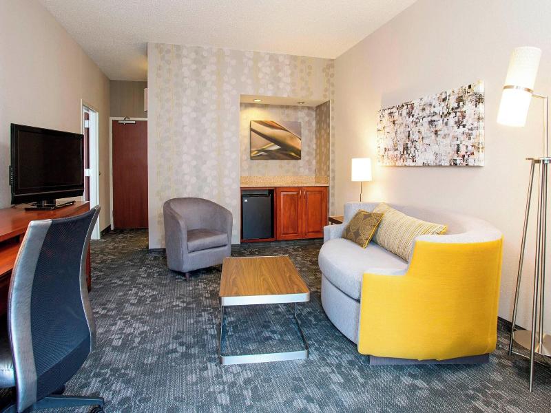 Courtyard By Marriott - Brighton image