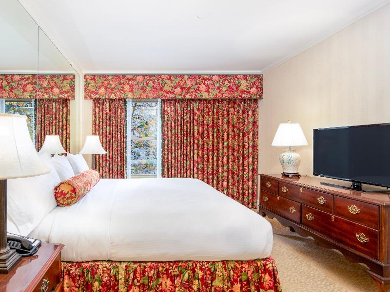 Mayflower Park Hotel image
