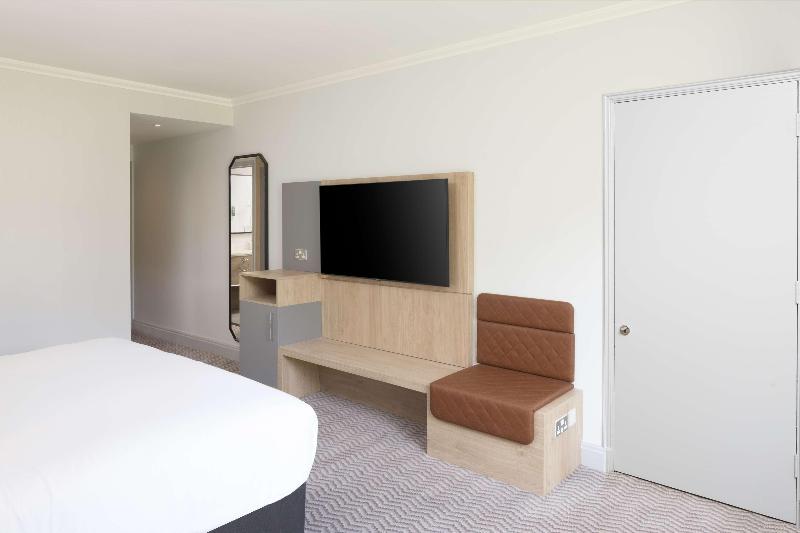 Hilton Northampton image