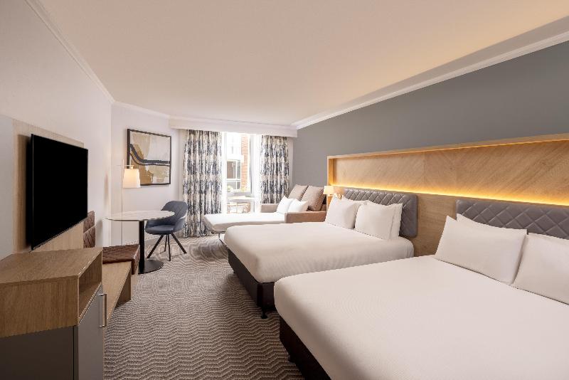 Hilton Northampton image
