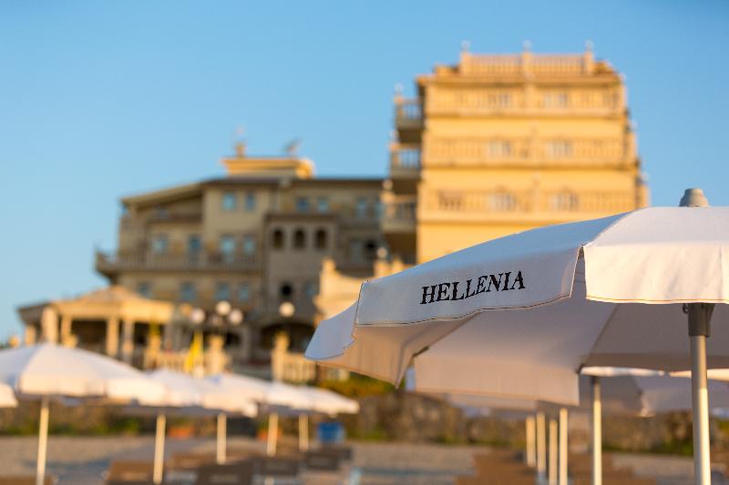 Hellenia Yachting Hotel