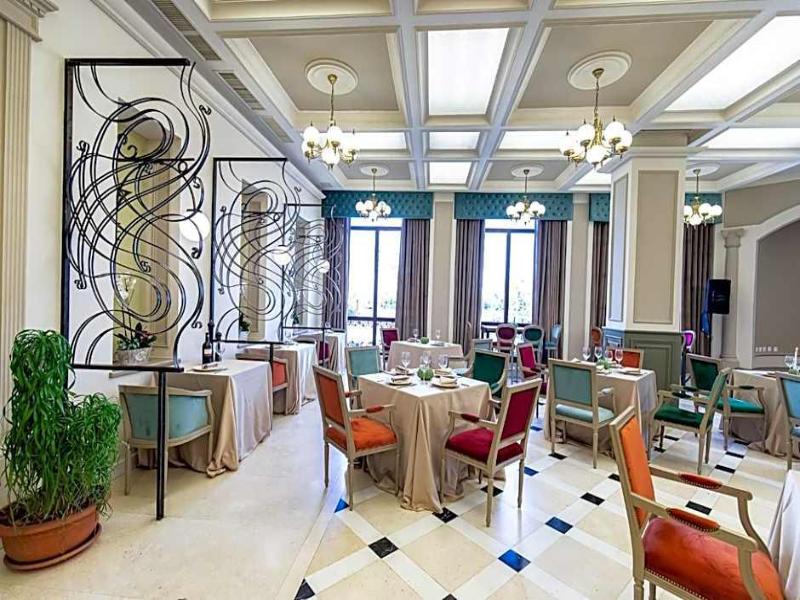 Grand Hotel Traian image