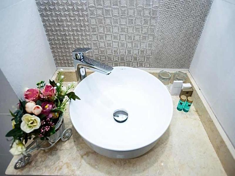 Grand Hotel Traian image