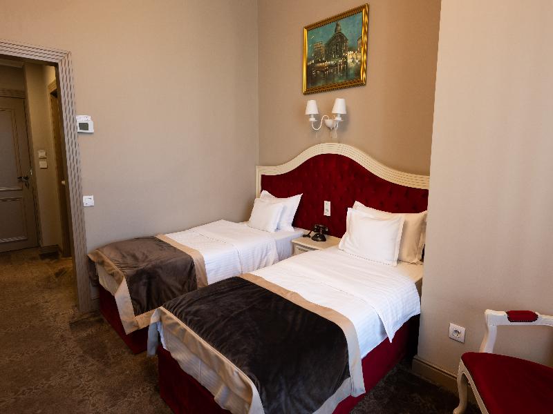 Grand Hotel Traian  image