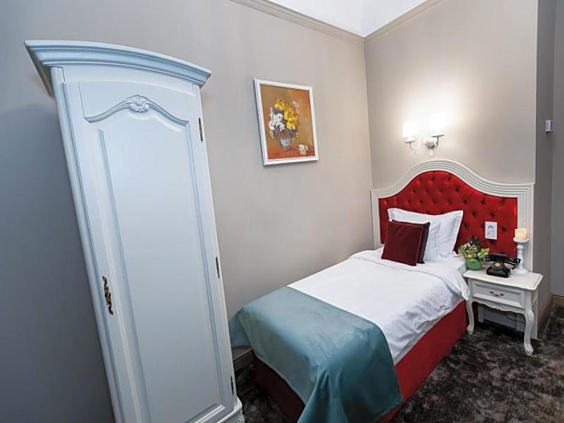 Grand Hotel Traian image