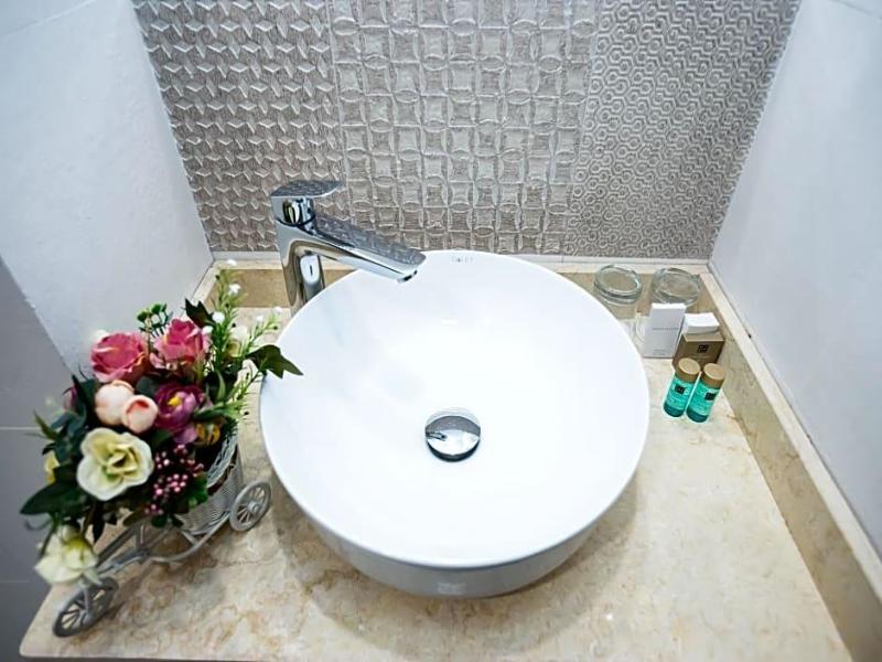 Grand Hotel Traian image