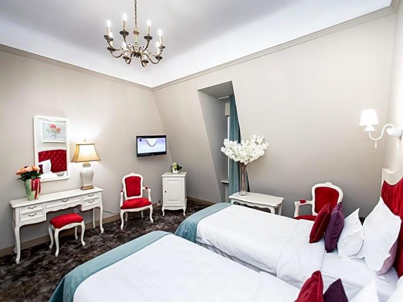 Grand Hotel Traian image