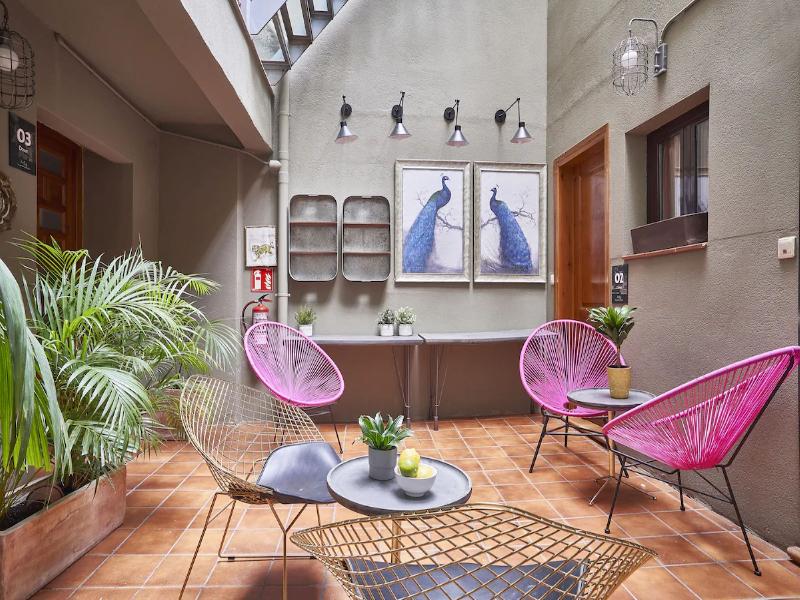 AinB Las Ramblas-Guardia Apartments image