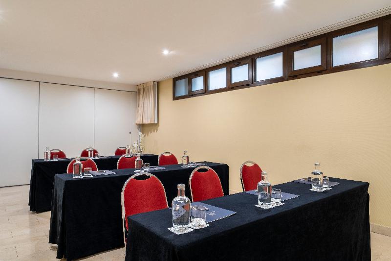 Eurostars Plaza Acueducto image