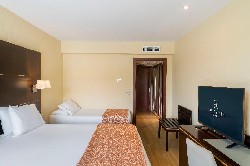 Eurostars Plaza Acueducto image