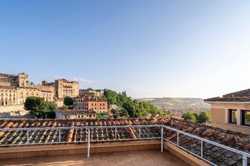 Eurostars Plaza Acueducto image
