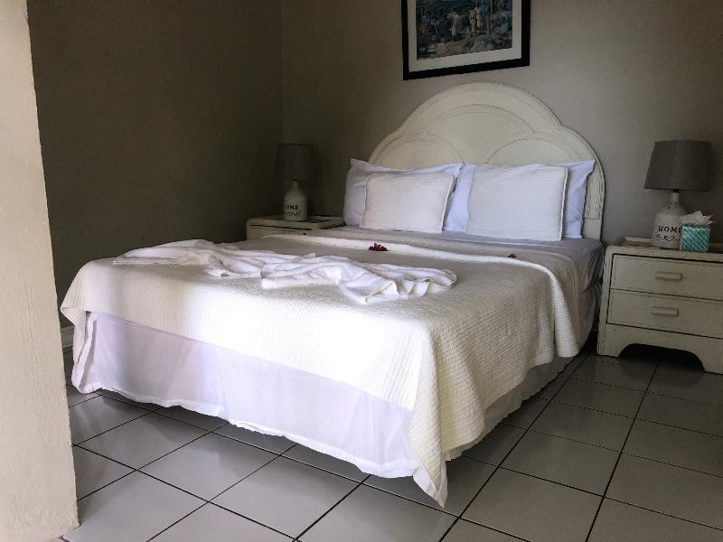 Marigot Beach Club & Dive Resort image