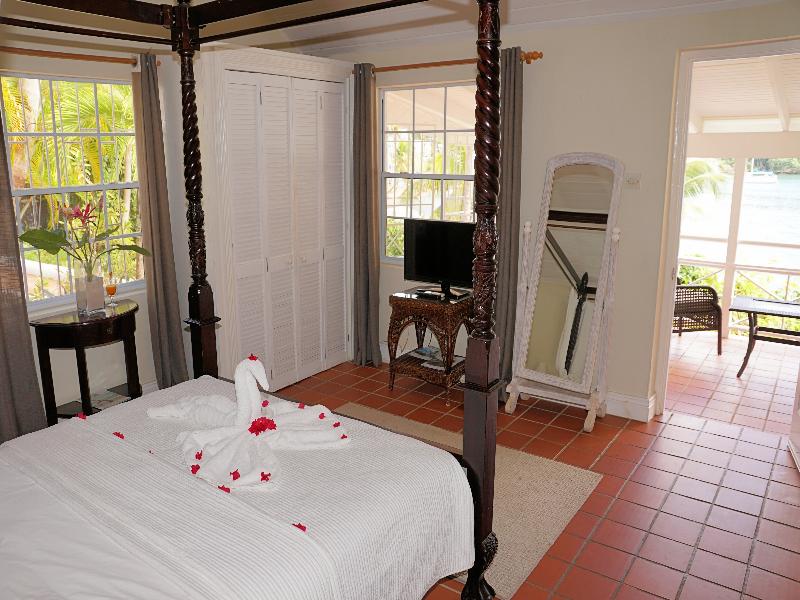 Marigot Beach Club & Dive Resort image