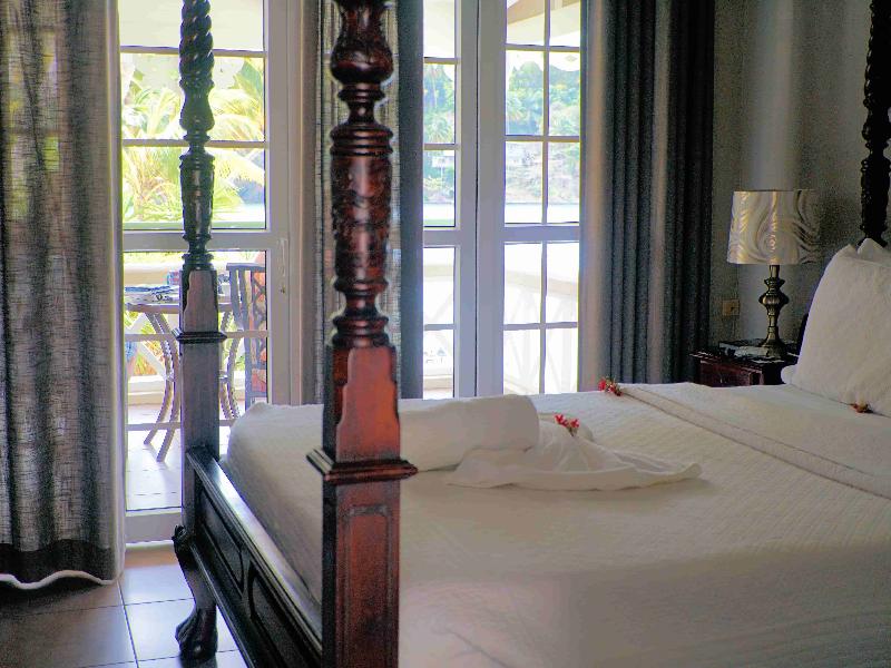 Marigot Beach Club & Dive Resort image